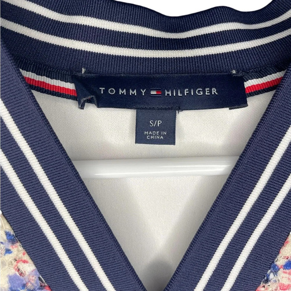 Tommy Hilfiger Floral Sheer Lace Overlay Pullover Cottagecore Size Small Preppy - Picture 5 of 7